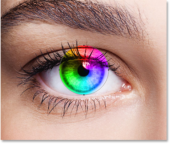 رنگی کردن چشم مانند رنگین کمان در فتوشاپ - نتیجه پس از تغییر حالت ترکیب Shape به "Color "