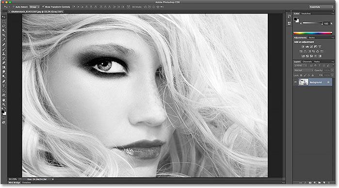 محیط کاربری Photoshop CS6 ( تغییر رنگ تم در فتوشاپ )