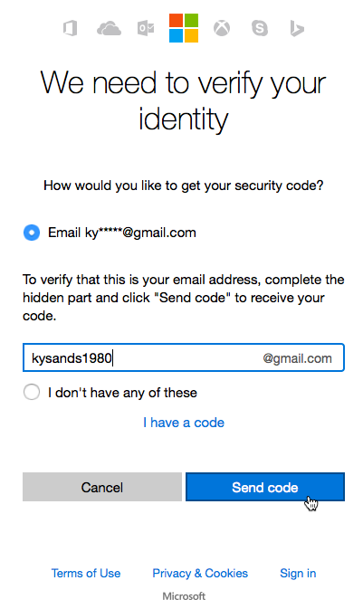 وارد کردن آدرس ایمیل جایگزین و سپس دکمه Send Code ( بازیابی اطلاعات مایکروسافت اکانت )
